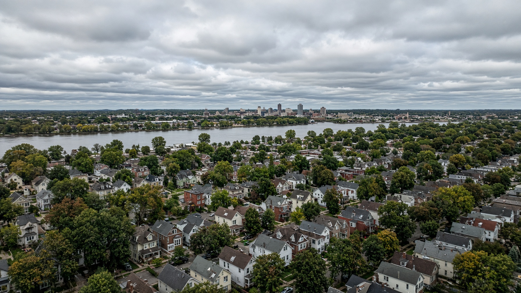 Greater Green Bay neighborhoods and mature street trees